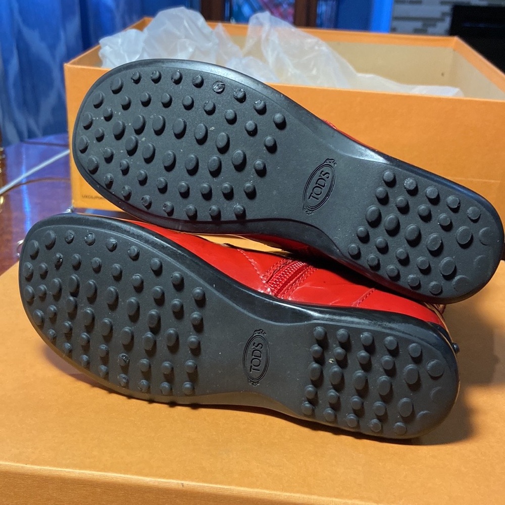 Authentic Tod’s junior red boots